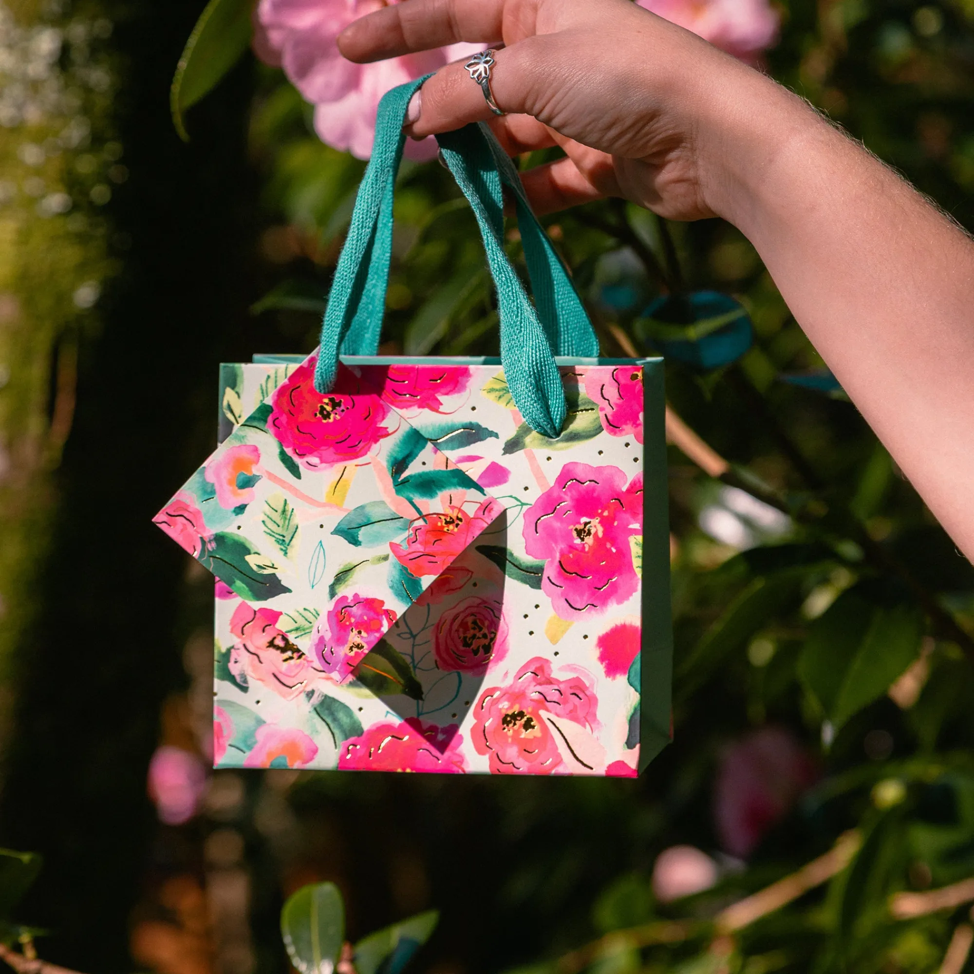 Gift Bags|Gift Bags*Whistlefish Aqua Camellia Small Gift Bag